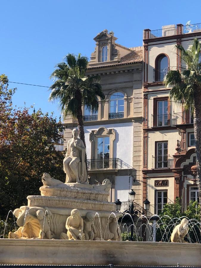 Hotel Tayko Sevilla ภายนอก รูปภาพ